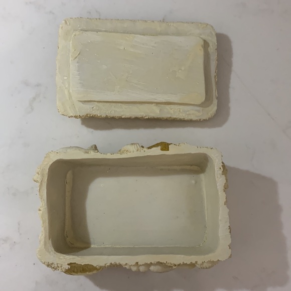 🌴 Souvenir Jewelry Box - Picture 3 of 8